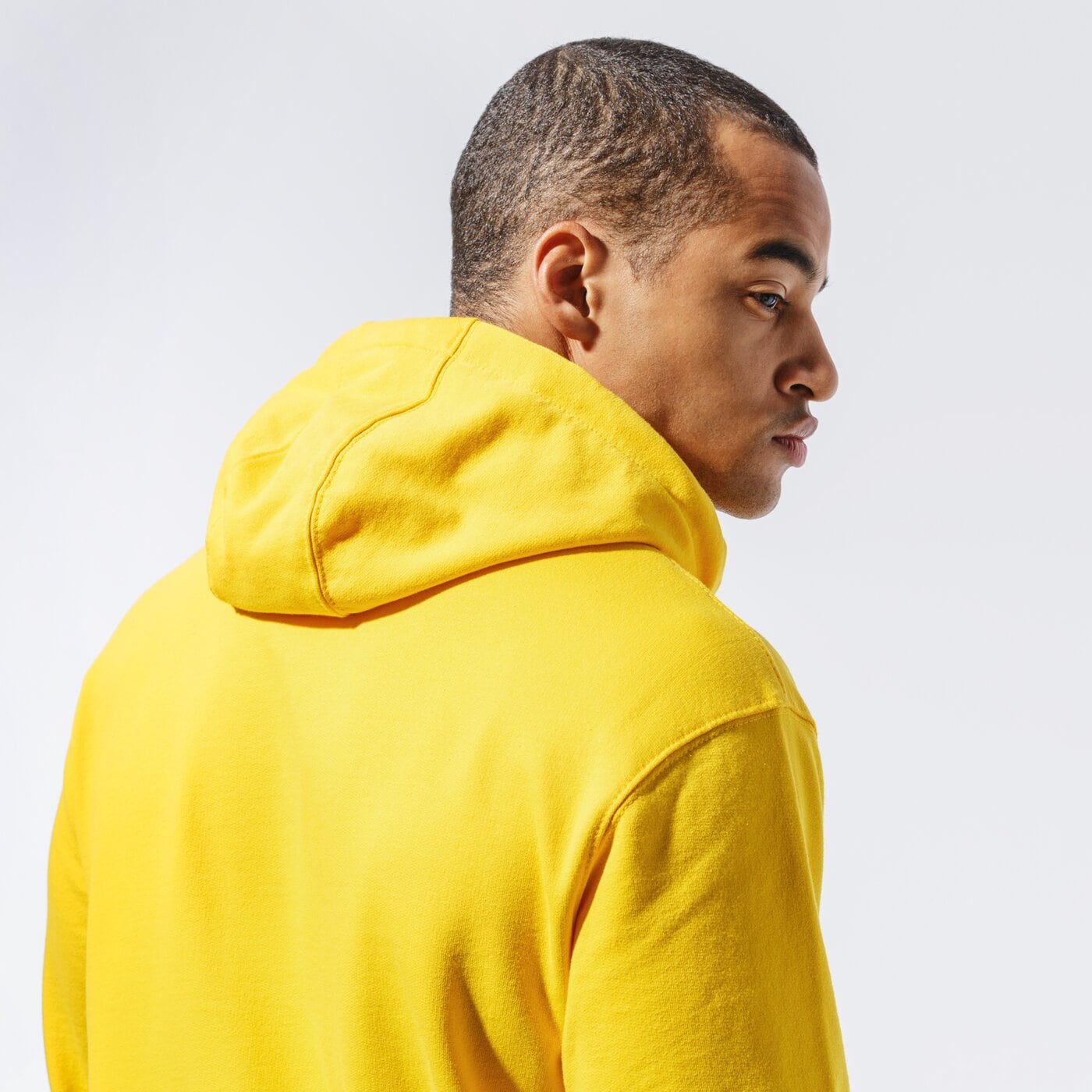 Мъжки суичър VANS СУИТЧЪР С КАЧУЛКА VANS CLASSIC PO HOODIE II vn0a456b85w1 цвят жълт