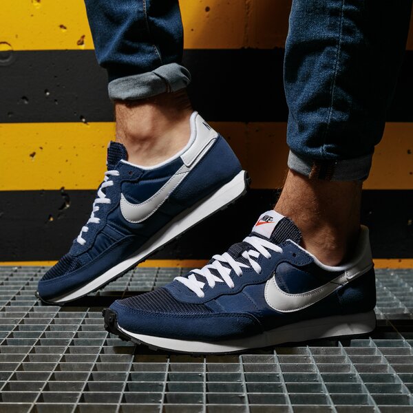 Мъжки маратонки NIKE CHALLENGER OG cw7645-400 цвят тъмносин
