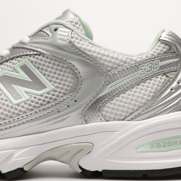 Дамски маратонки NEW BALANCE 530  mr530zel цвят сив