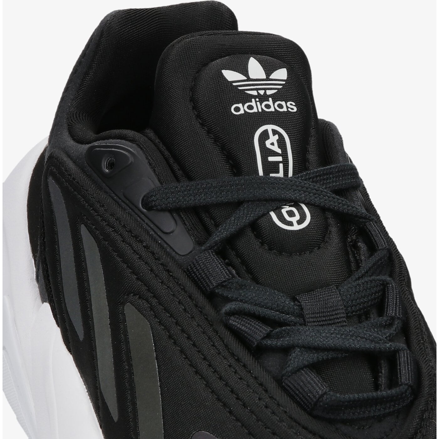 Детски маратонки ADIDAS OZELIA J gw8114 цвят черен