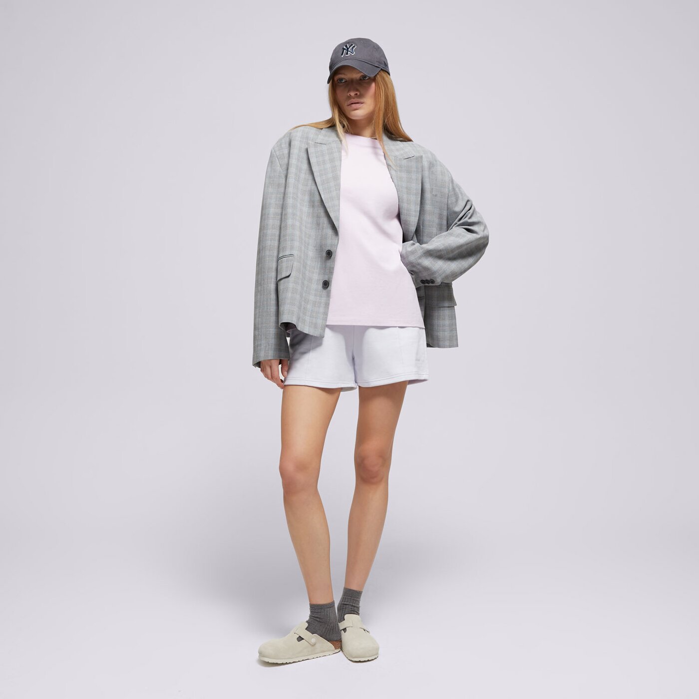 Дамска тениска JORDAN ТЕНИСКА W J BRK ESS SS GF TEE 23 fn4500-537 цвят виолетов