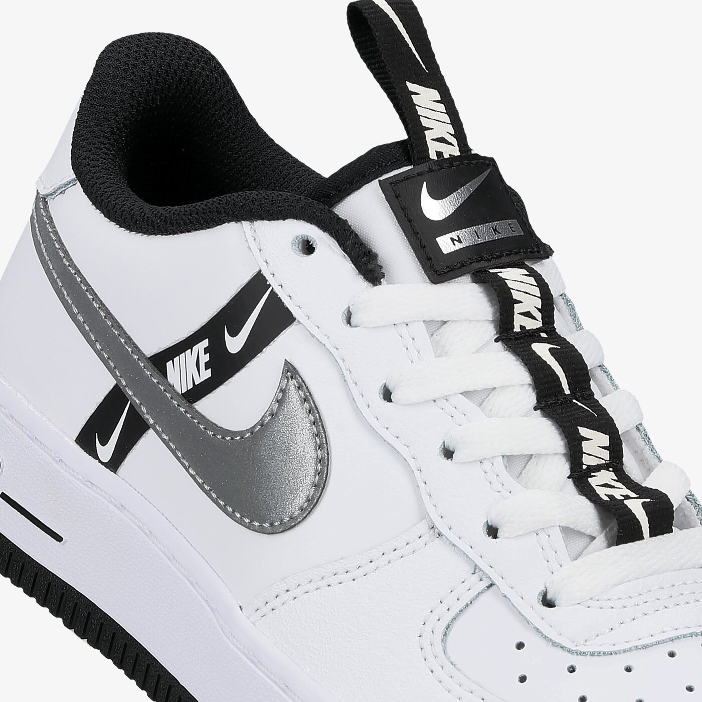 Детски маратонки NIKE AIR FORCE 1 LV8 ct4683-100 цвят бял