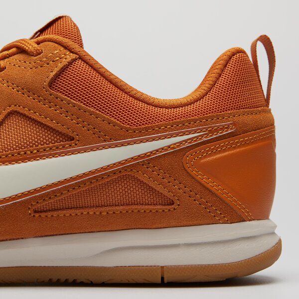 Детски маратонки NIKE GATO SDE (GS) ii7085-800 цвят кафяв