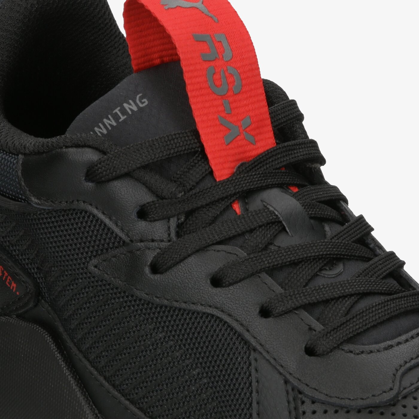 Мъжки маратонки PUMA RS-X WINTERIZED 37052204 цвят черен