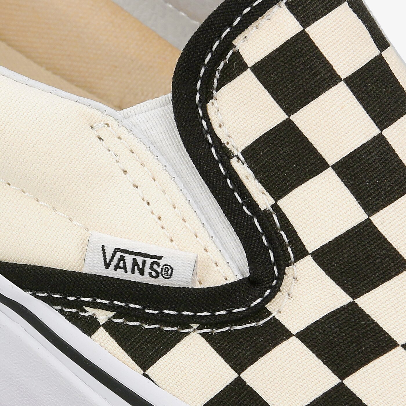 Мъжки маратонки VANS CLASSIC SLIP-ON vn000eyebww1 цвят черен