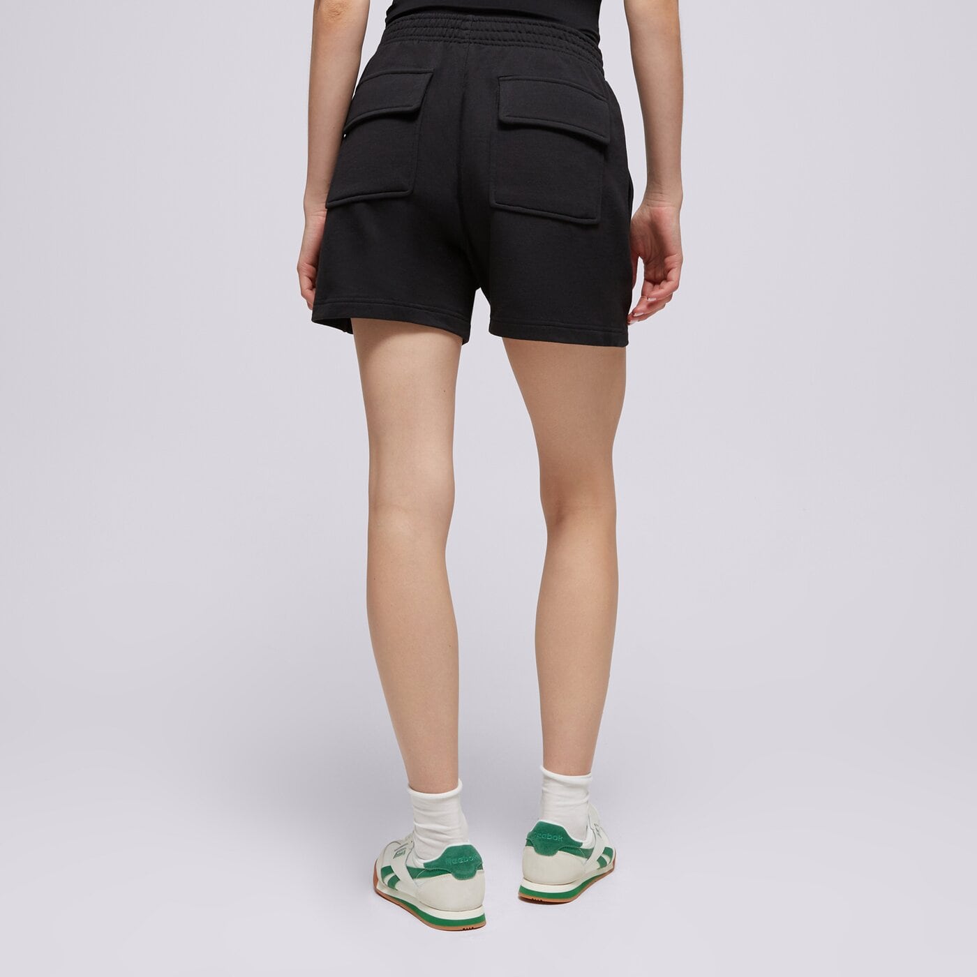 Дамски къси панталони REEBOK ШОРТИ CL AE SM LOGO SHORT 100075518 цвят черен