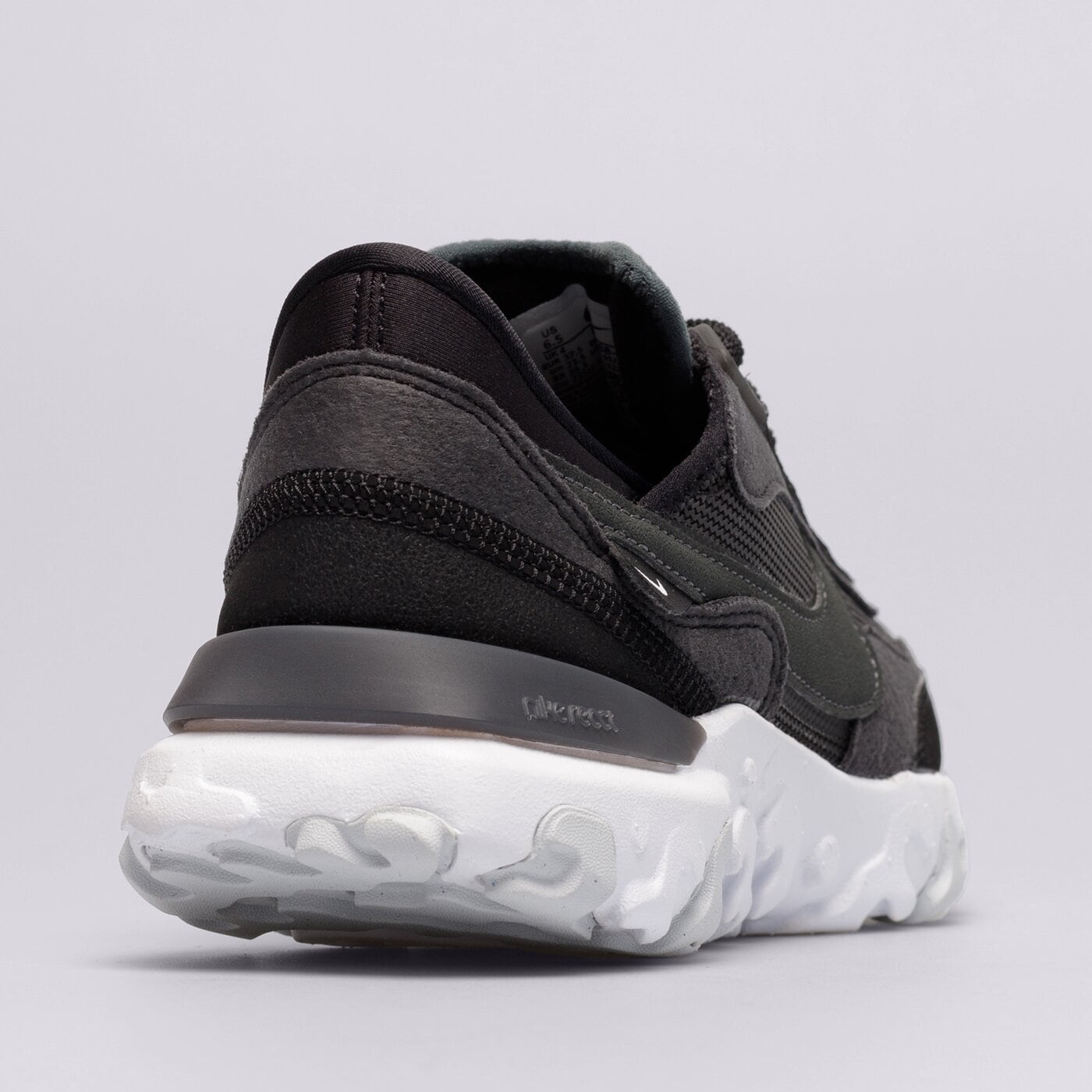 Дамски маратонки NIKE REACT R3 VISION  dq5188-001 цвят бял