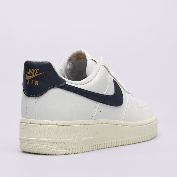 Дамски маратонки NIKE W AIR FORCE 1 '07 NN fz6768-100 цвят бял