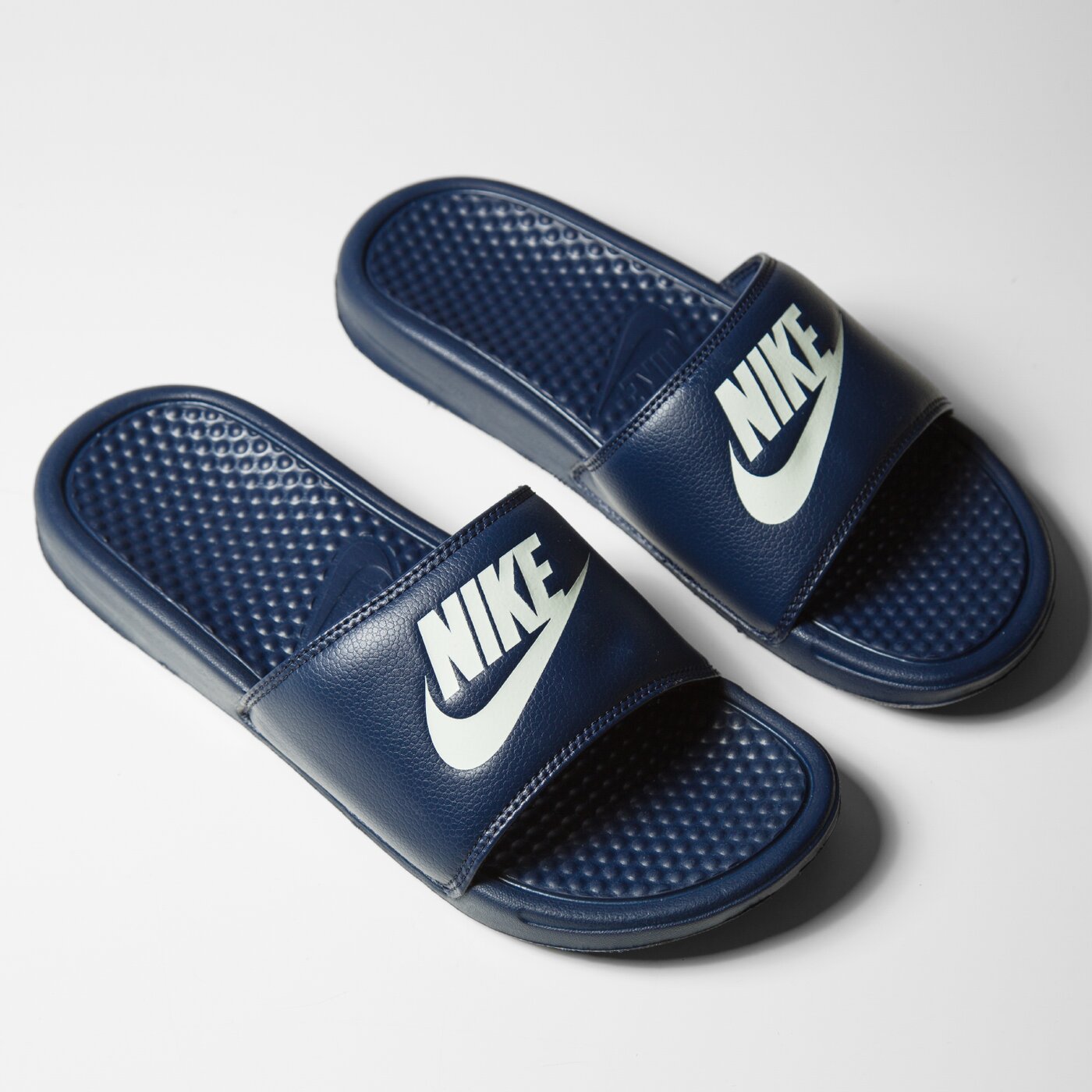 Мъжки чехли и сандали NIKE BENASSI JDI 343880-403 цвят тъмносин