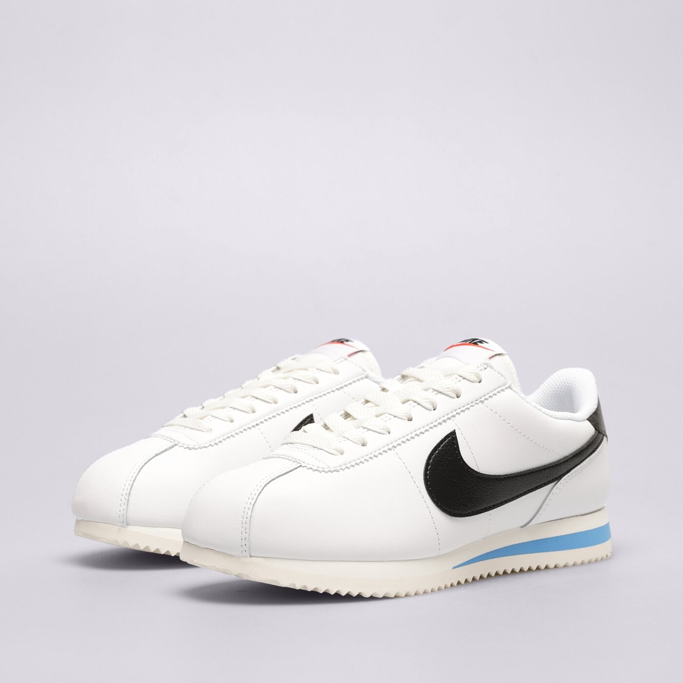 Дамски маратонки NIKE CORTEZ  dn1791-100 цвят бял