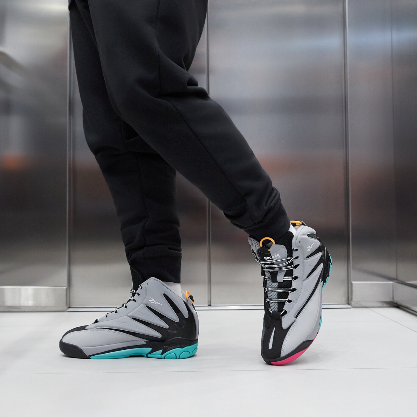 Мъжки маратонки REEBOK THE BLAST 100033877 цвят сив