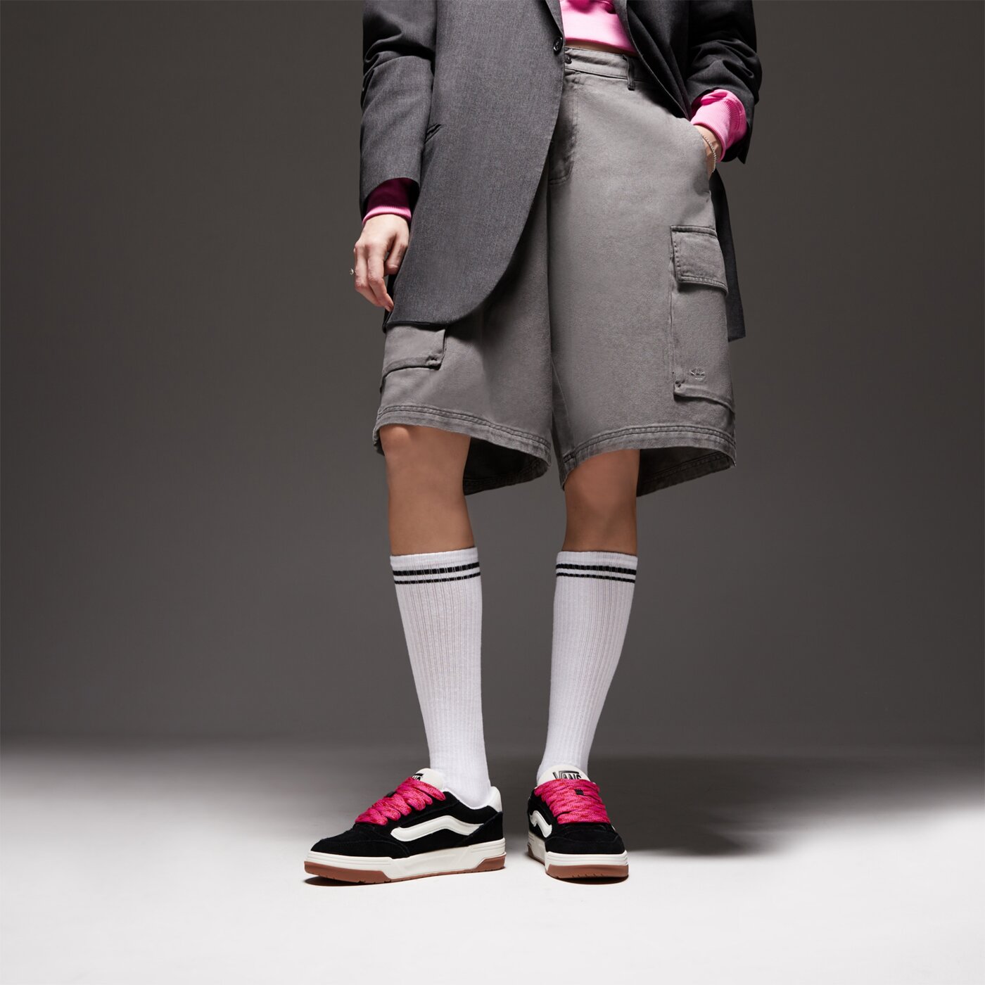 Дамски маратонки VANS HYLANE vn000db1bma1 цвят черен