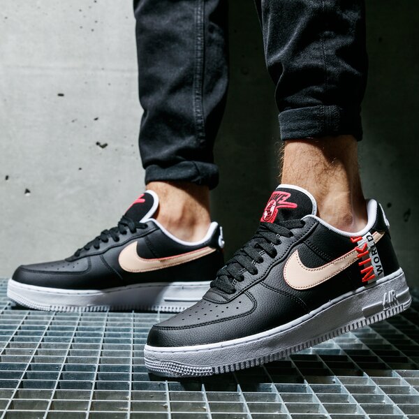 Мъжки маратонки NIKE AIR FORCE 1 '07 LV8 ck6924-001 цвят черен