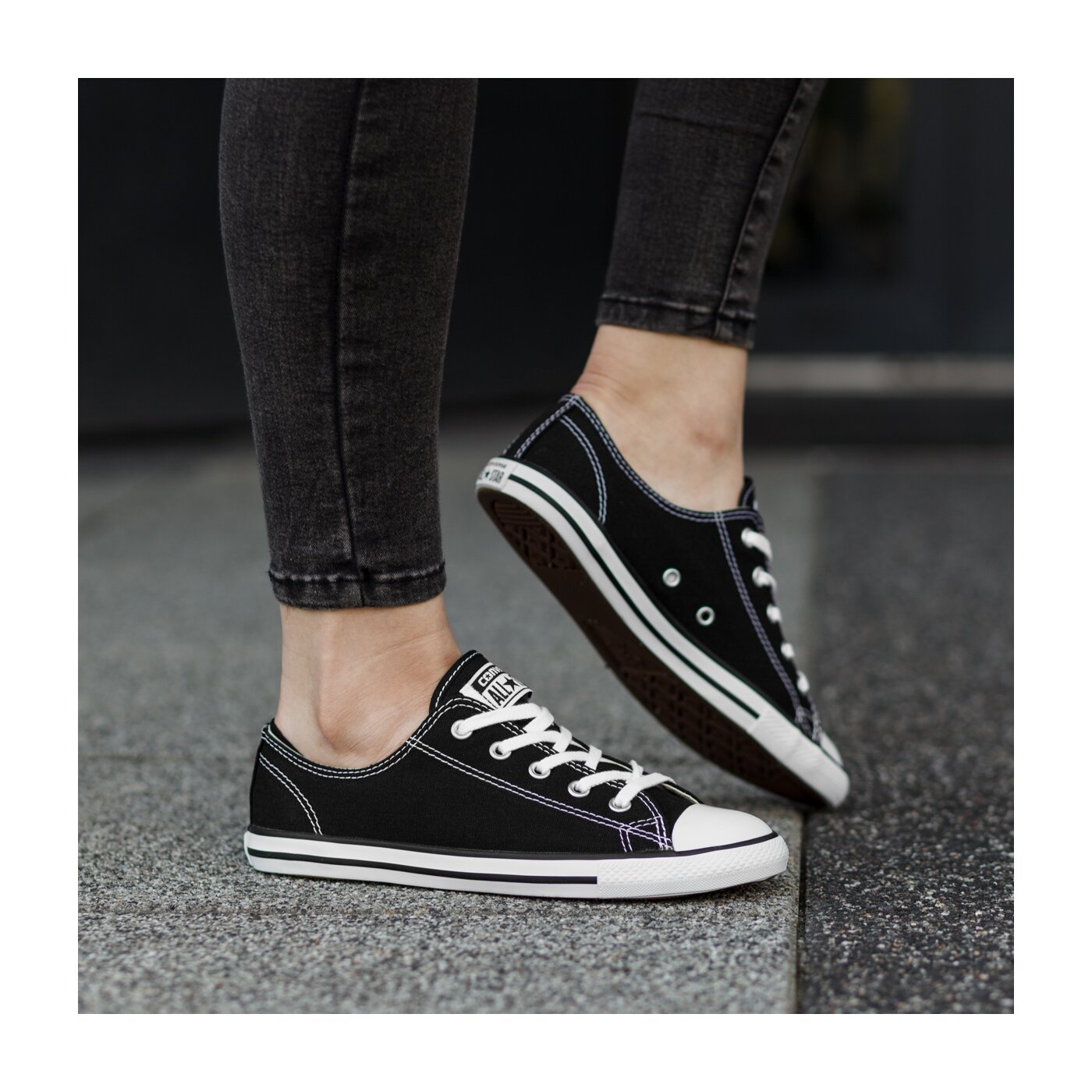 Дамски маратонки CONVERSE CHUCK TAYLOR ALL STAR DAINTY 530054c цвят черен