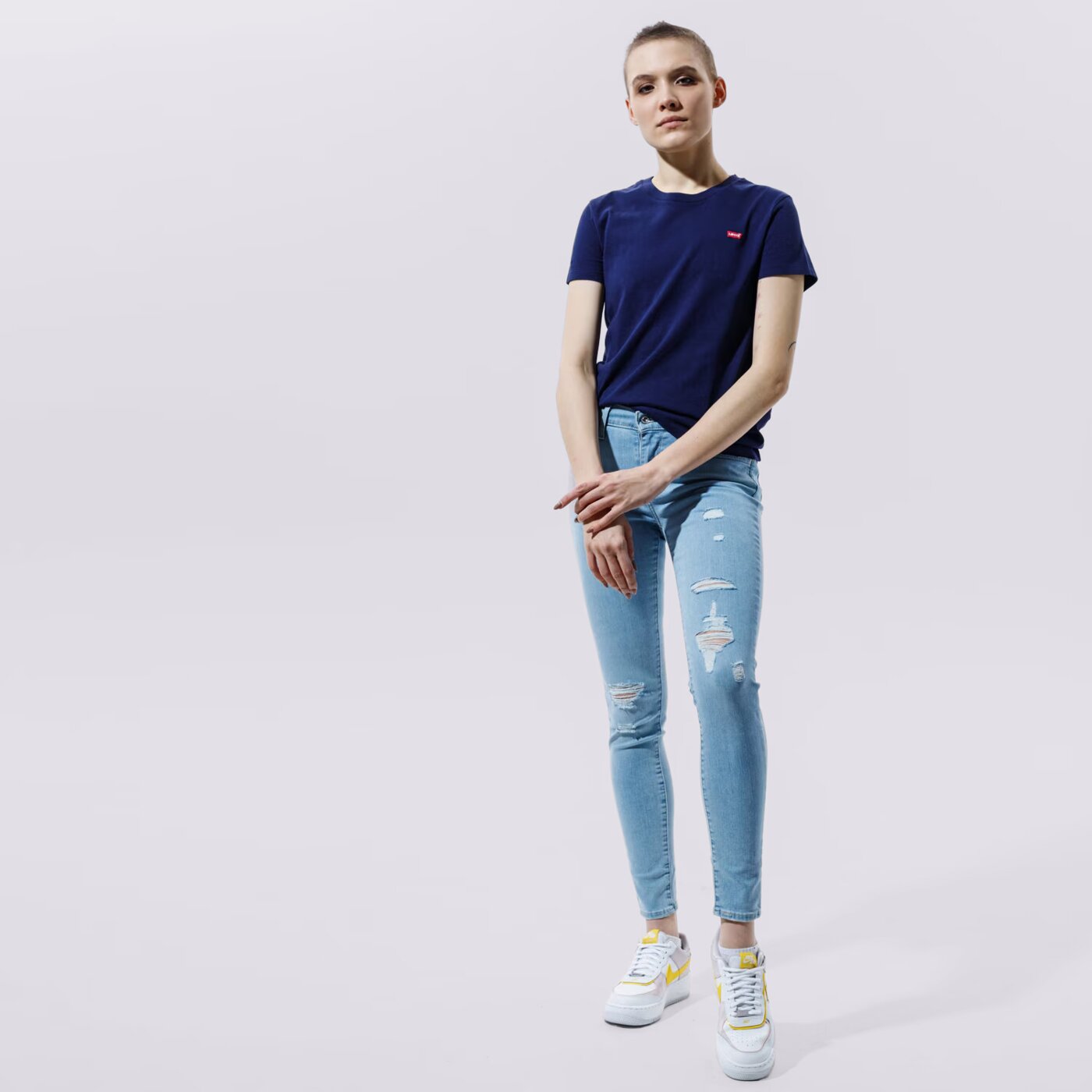 Дамска тениска LEVI'S ТЕНИСКА PERFECT TEE 39185-0129 цвят тъмносин