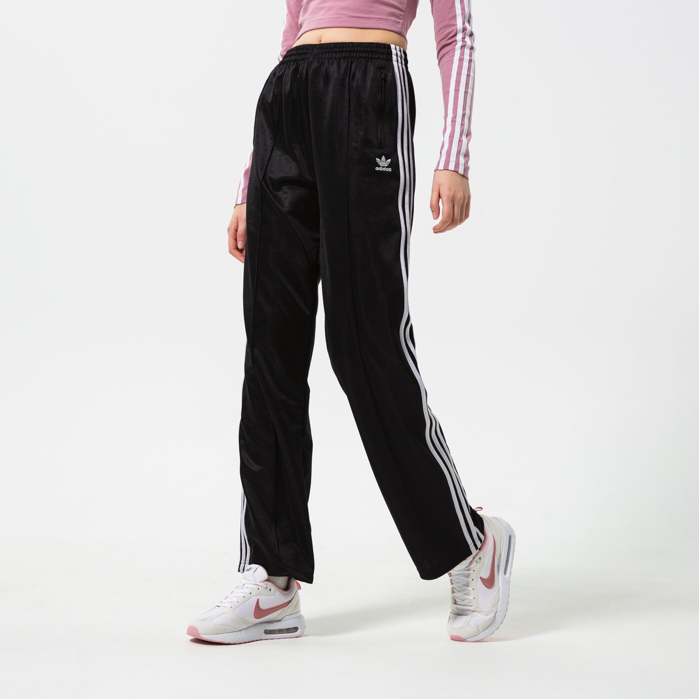 Дамски панталони ADIDAS ПАНТАЛОНИ PANTS hf7528 цвят черен