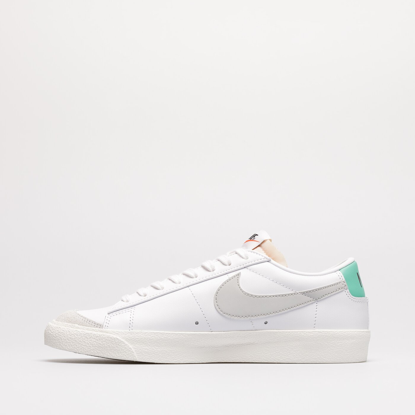 Мъжки маратонки NIKE BLAZER LOW '77 VINTAGE da6364-109 цвят сив