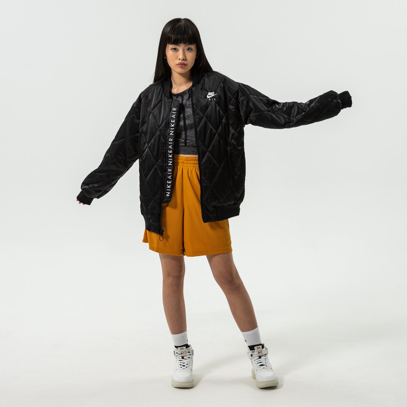 Дамски къси панталони NIKE ШОРТИ FLY NBA cu4573-712 цвят жълт