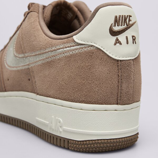 Мъжки маратонки NIKE AIR FORCE 1 '07 LV8 hj4465-200 цвят кафяв