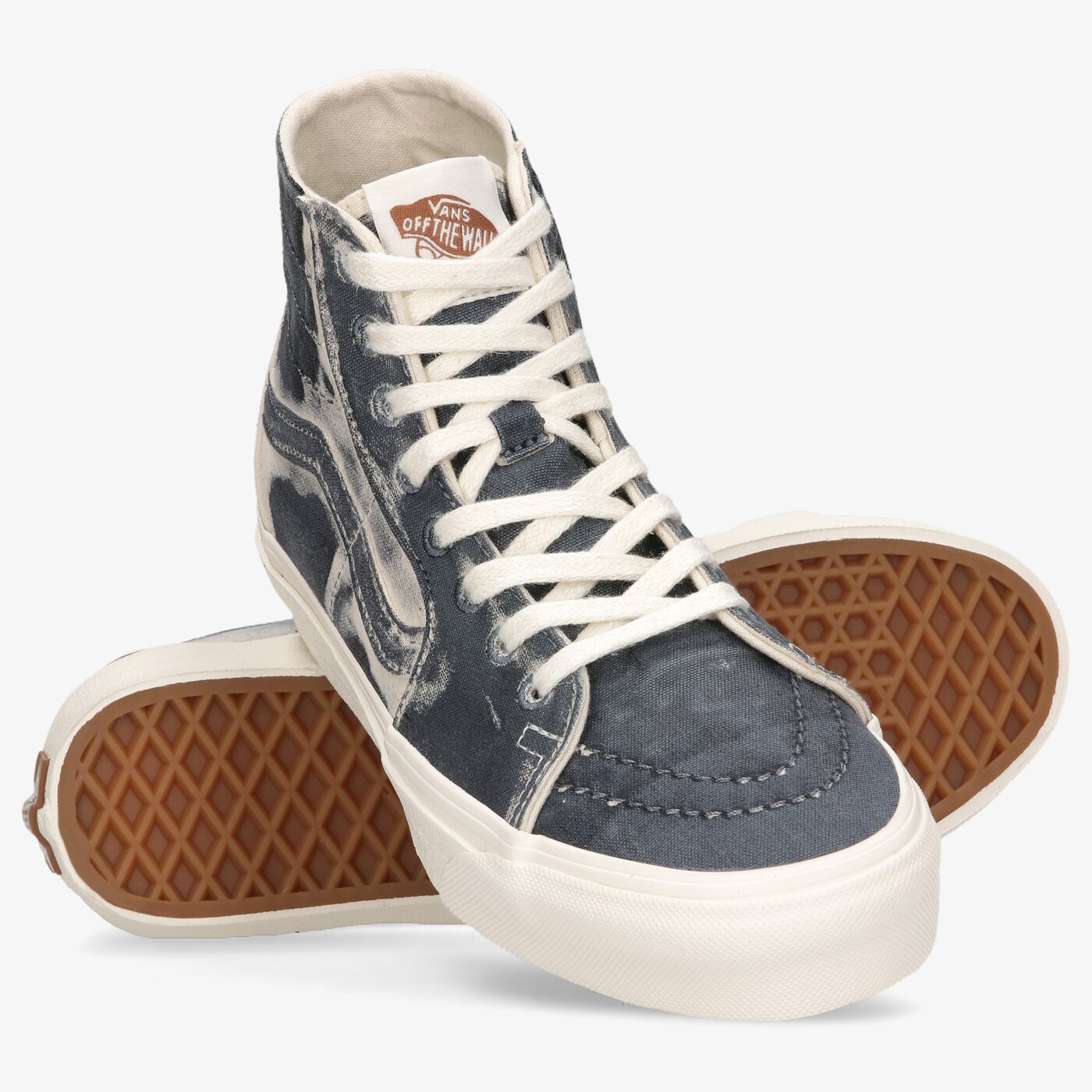 Дамски маратонки VANS UA SK8-HI TAPERED vn0a4u168cp1 цвят черен