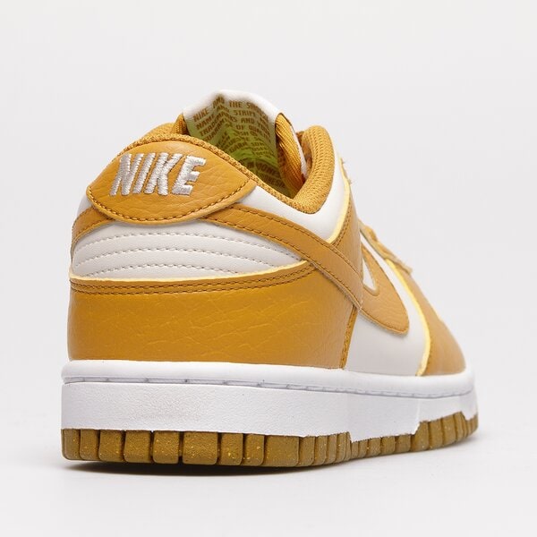 Дамски маратонки NIKE DUNK LOW NEXT NATURE dn1431-001 цвят оранжев