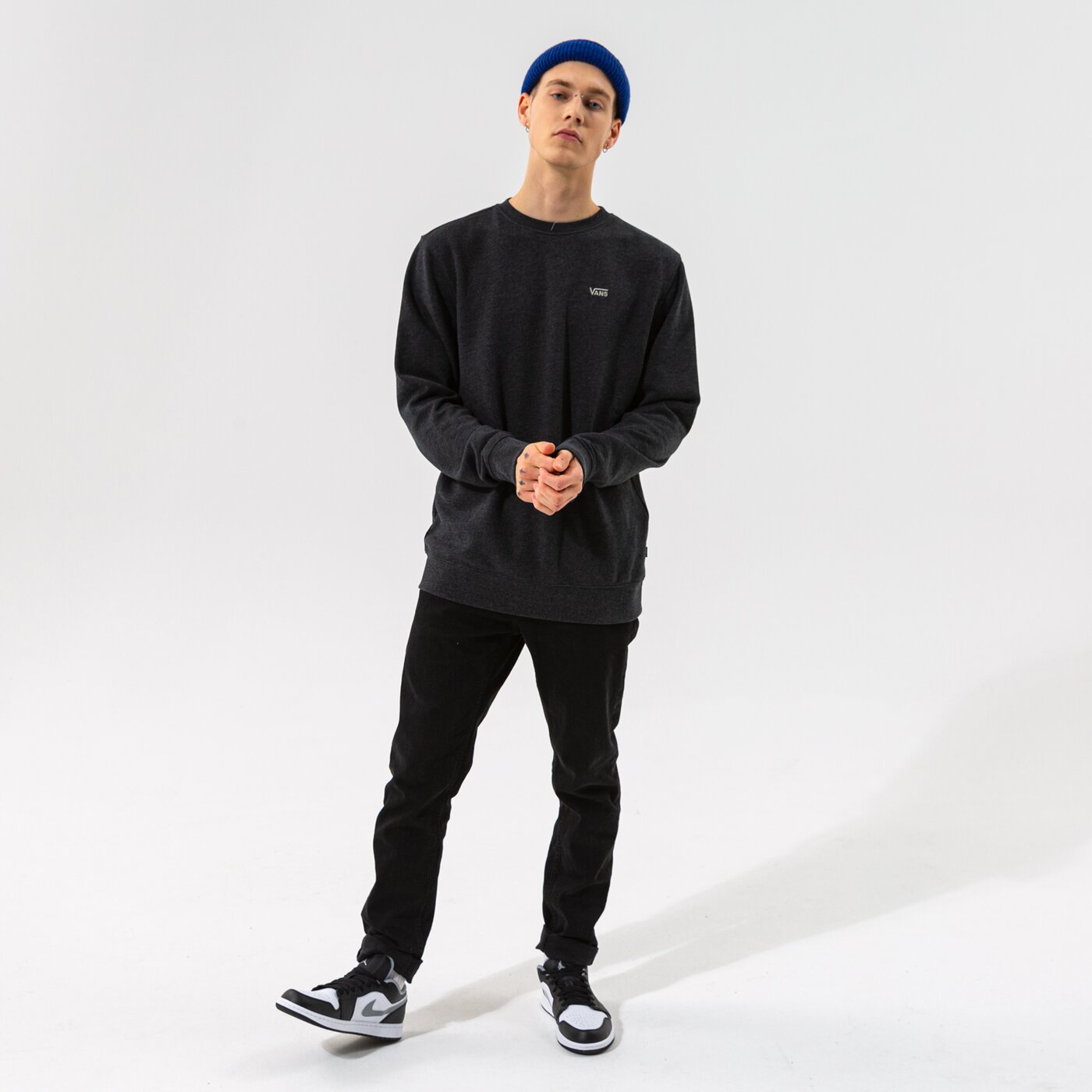 Мъжки суичър VANS СУИТЧЪР BASIC CREW FLEECE vn0a3hq1bhh1 цвят черен