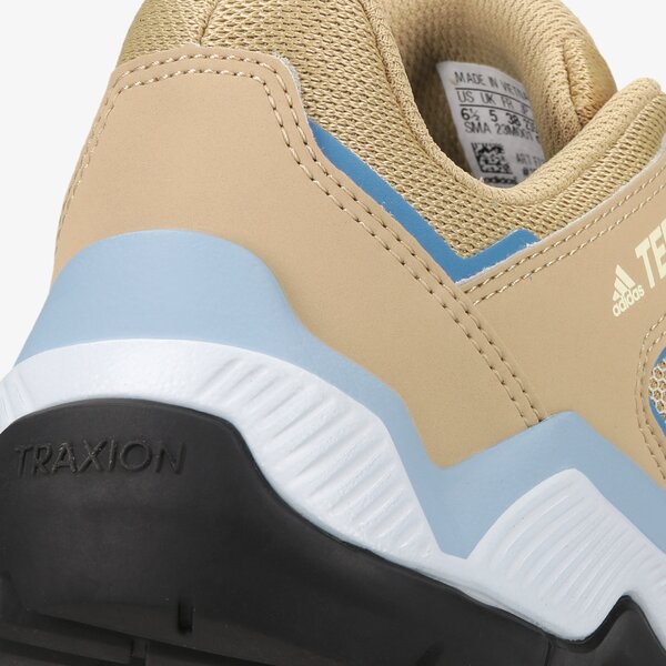 Дамски туристически обувки ADIDAS TERREX EASTRAIL W fz3008 цвят бежов