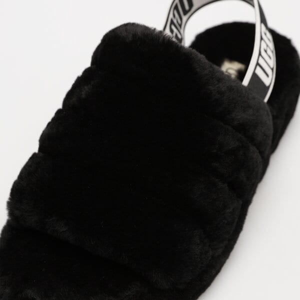 Дамски чехли и сандали UGG FLUFF YEAH 1095119-black цвят черен