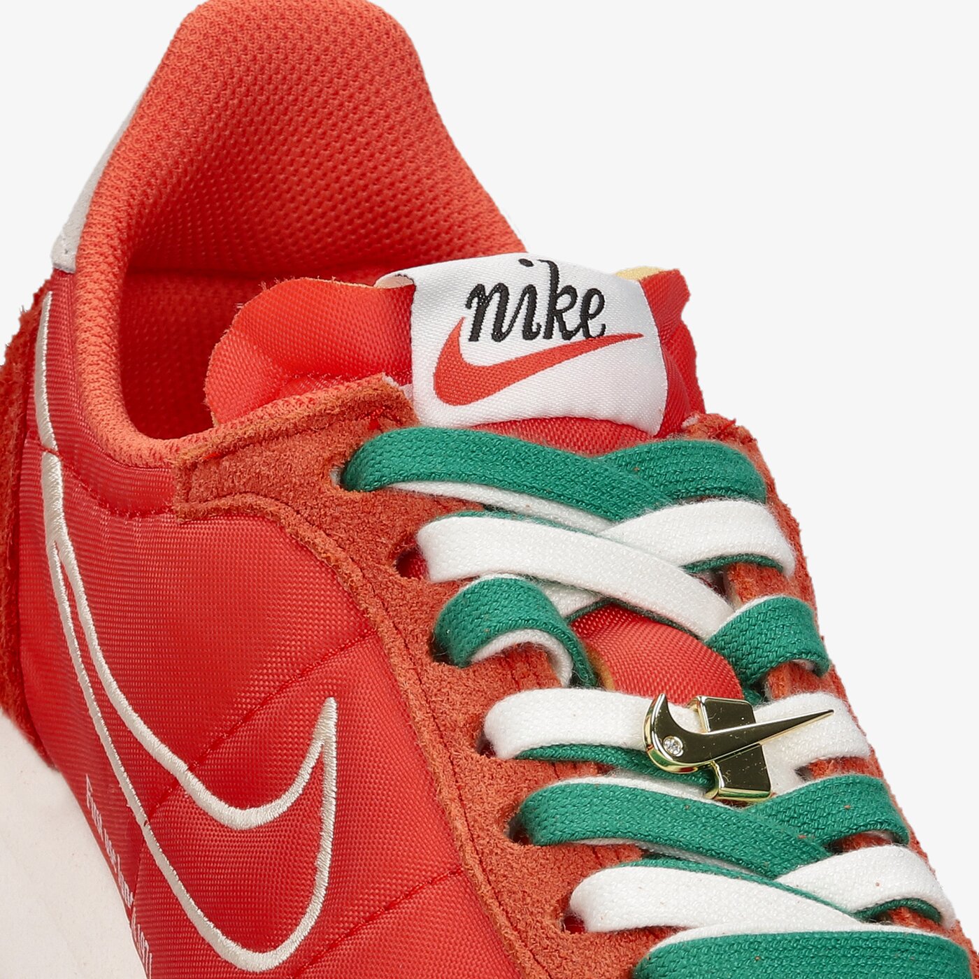 Мъжки маратонки NIKE WAFFLE TRAINER 2 dh4390-800 цвят оранжев