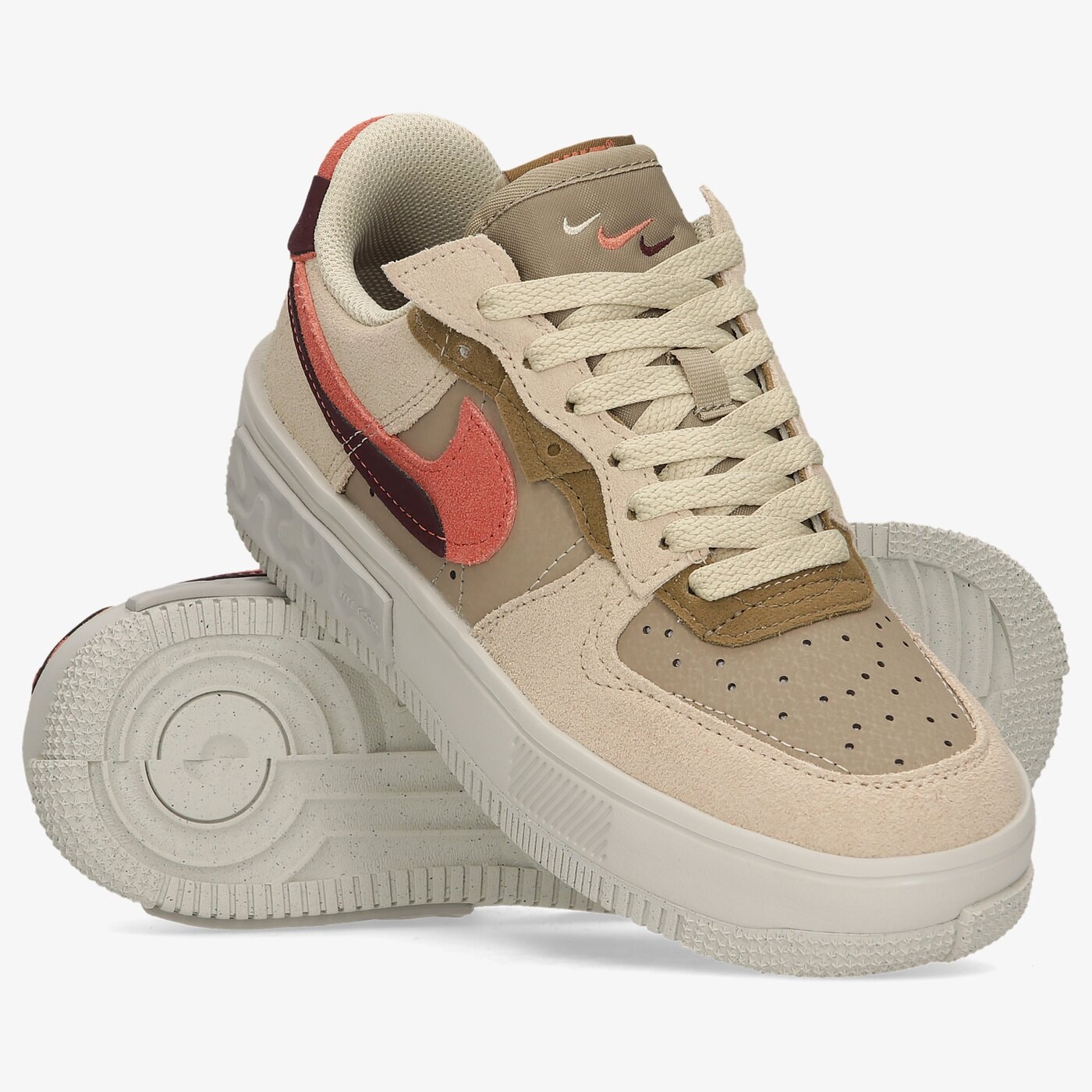 Дамски маратонки NIKE W AIR FORCE 1 FONTANKA SP dr0150-200 цвят бежов