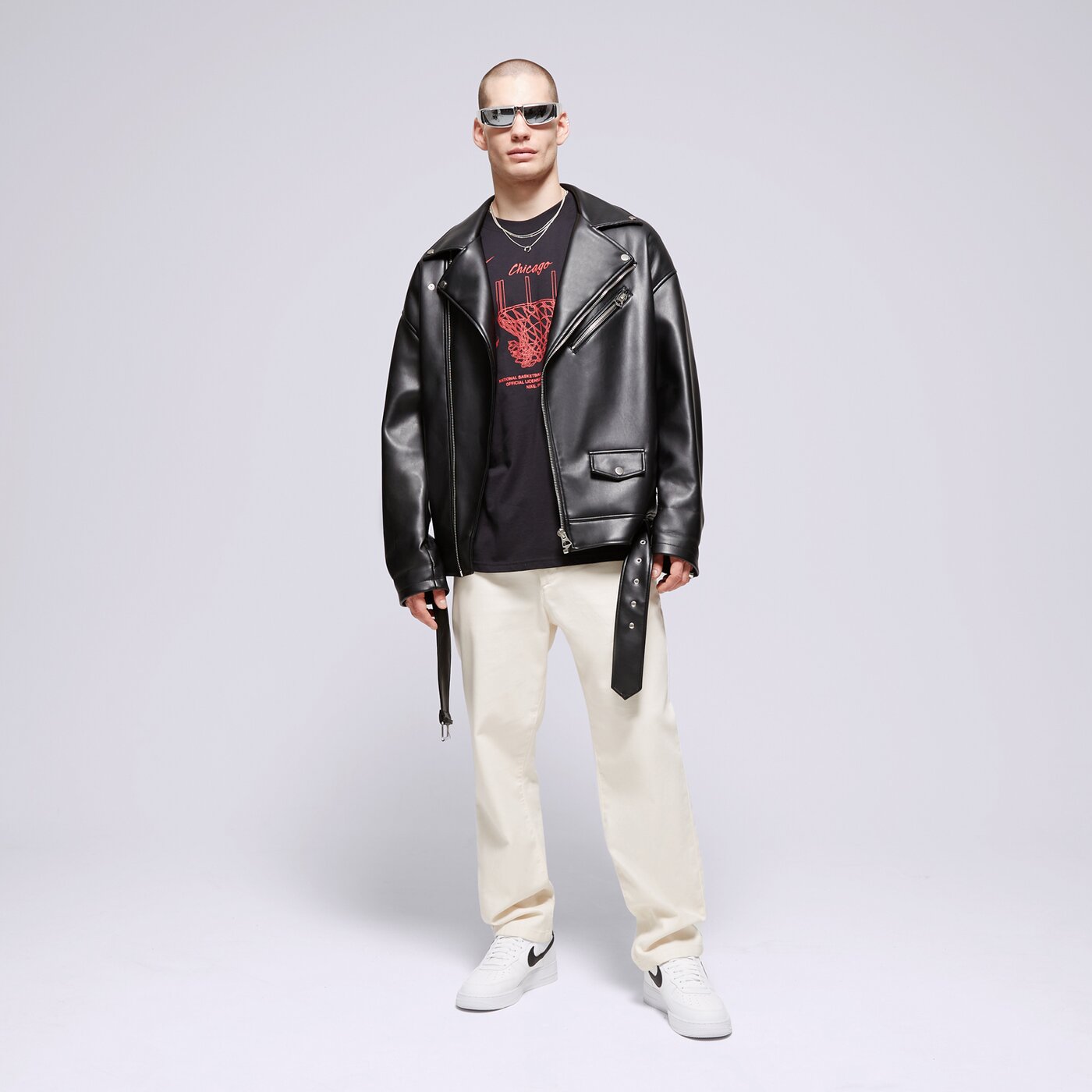 Мъжка тениска NIKE ТЕНИСКА CHI M NK CTS MAX90 1 SS TEE NBA fj0363-010 цвят черен