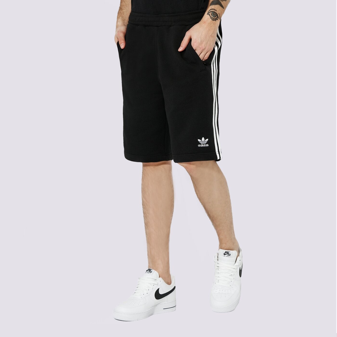 Мъжки къси панталони ADIDAS ШОРТИ 3-STRIPE SHORT ADICOLOR dh5798 цвят черен