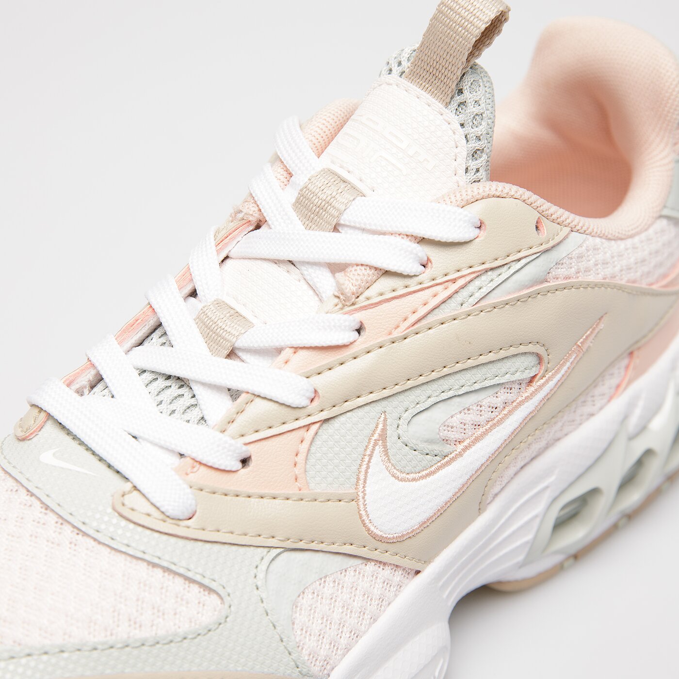 Дамски маратонки NIKE ZOOM AIR FIRE dn1392-601 цвят розов