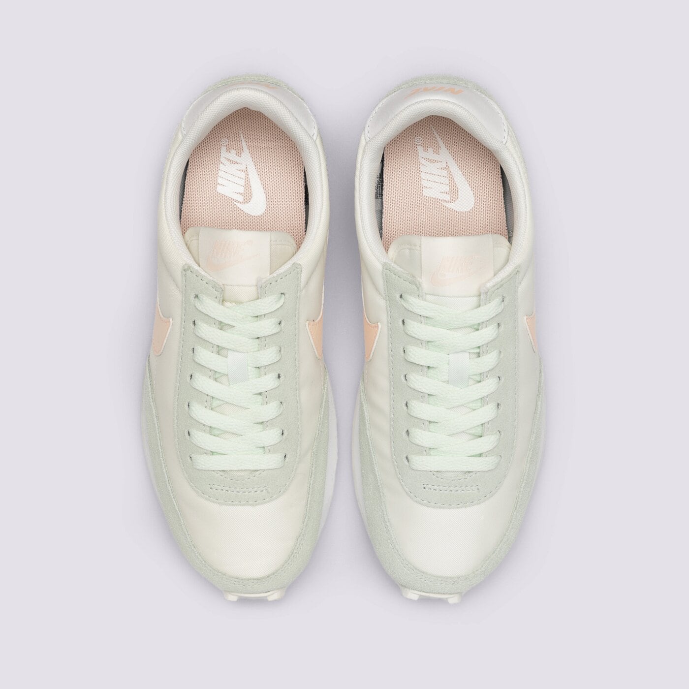 Дамски маратонки NIKE DAYBREAK ck2351-107 цвят многоцветен