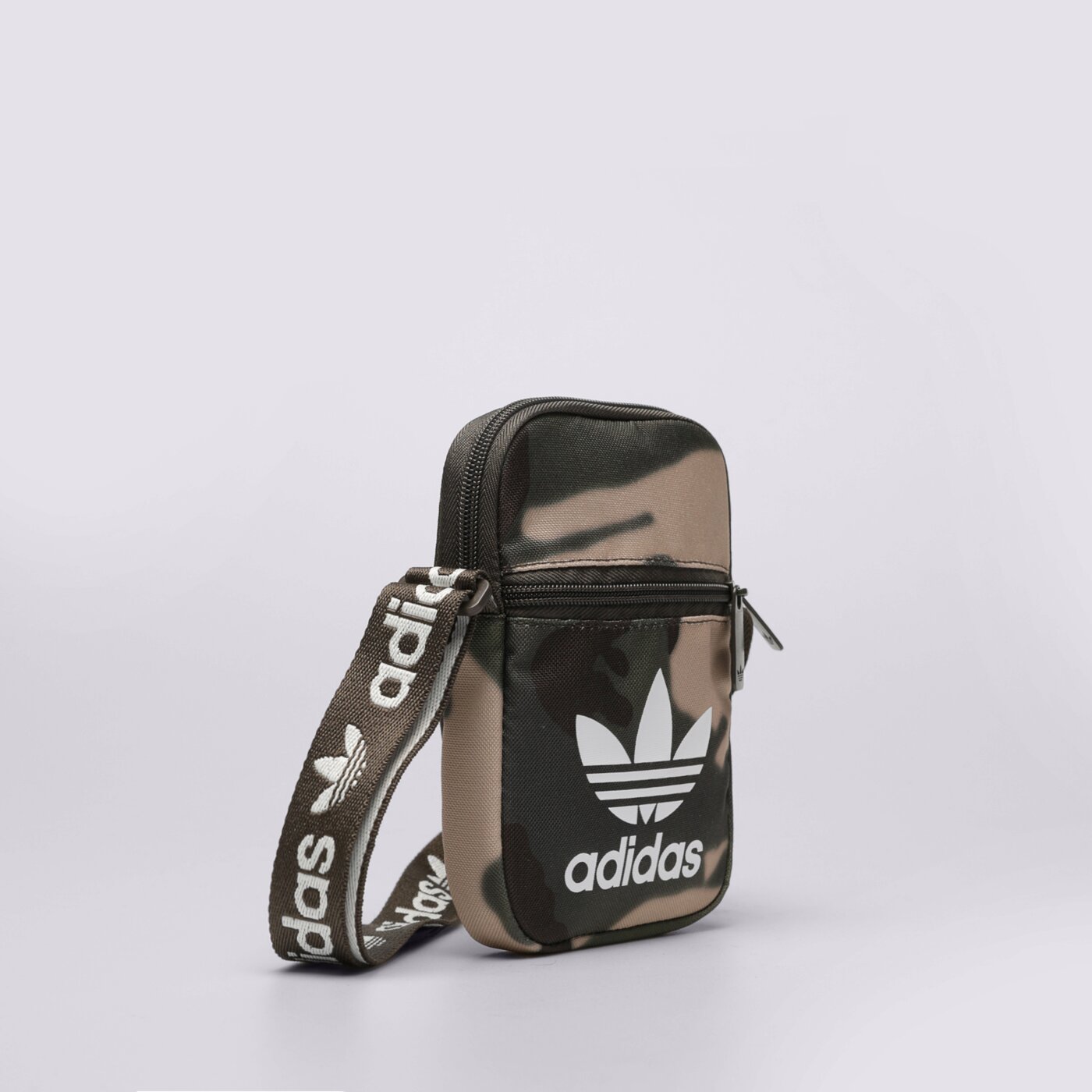 Дамска чанта за кръст ADIDAS ЧАНТА CAMO FEST BAG h44675 цвят многоцветен
