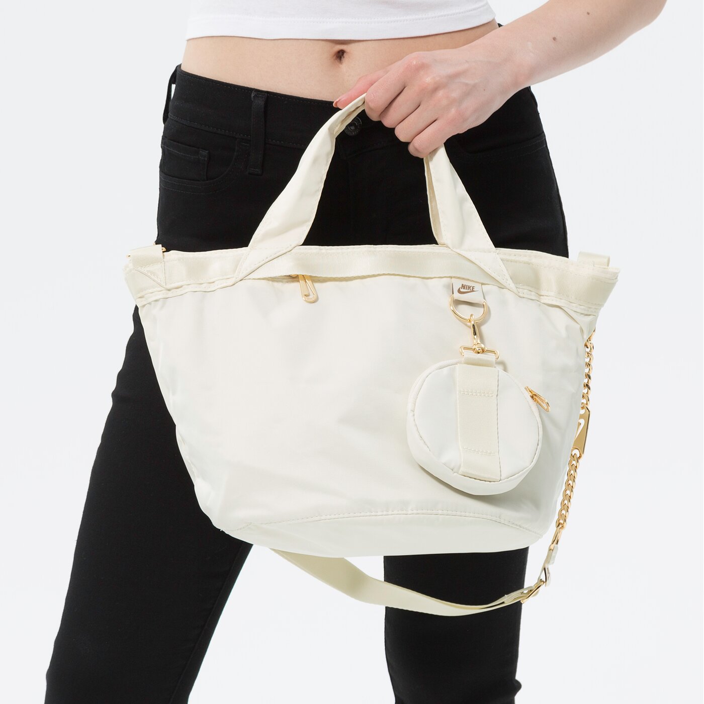 Дамски сак NIKE ЧАНТА NIKE SPORTSWEAR FUTURA LUXE cw9303-113 цвят бежов