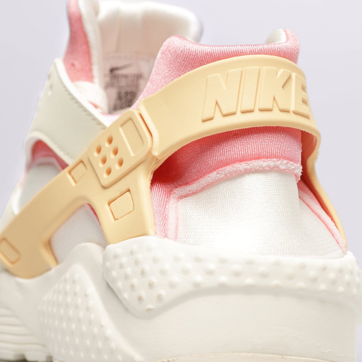 Детски маратонки NIKE HUARACHE RUN  654275-118 цвят кремав