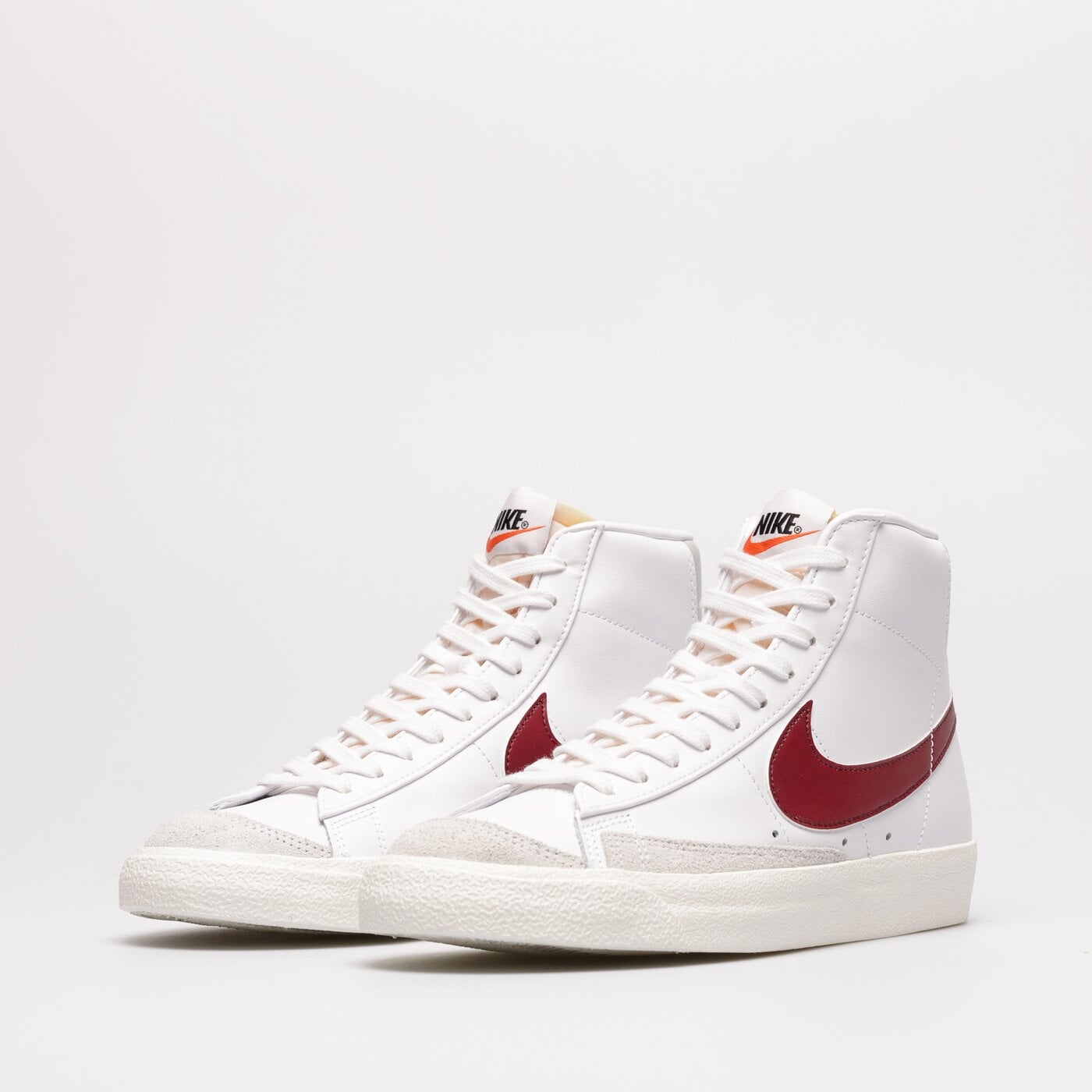 Мъжки маратонки NIKE BLAZER MID '77 VINTAGE bq6806-120 цвят бял
