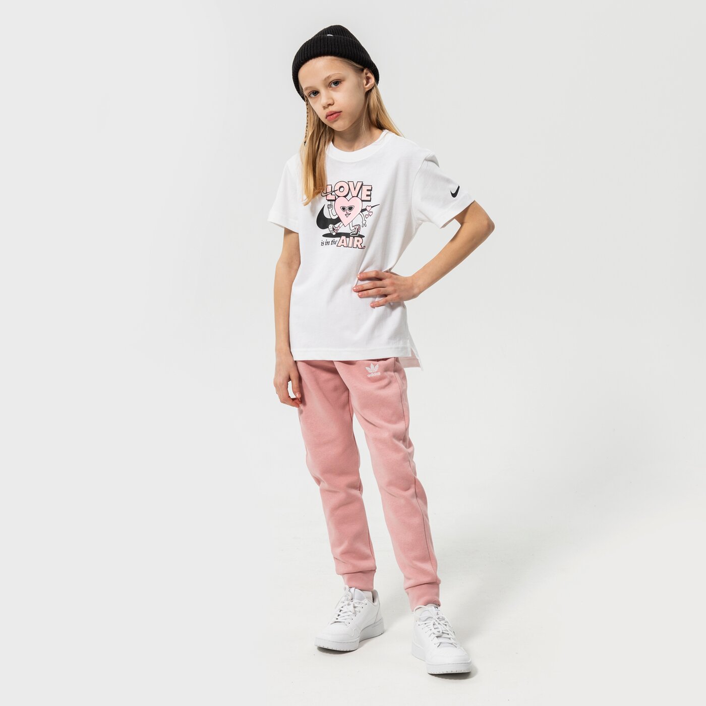 Детска тениска NIKE ТЕНИСКА G NSW TEE DPTL VALENTINE GIRL do1327-100 цвят бял