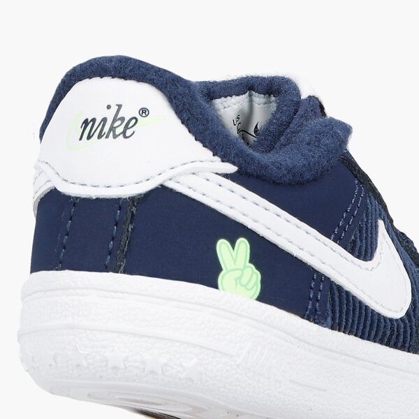 Детски маратонки NIKE AIR FORCE 1 SE CRIB  db4078-400 цвят тъмносин