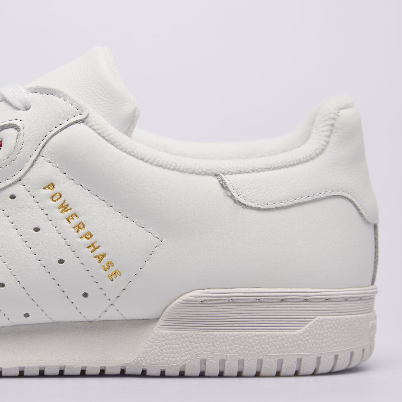 Мъжки маратонки ADIDAS POWERPHASE jh5481 цвят бял