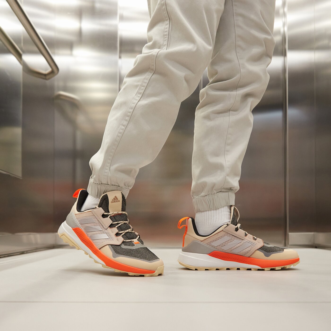 Мъжки зимни обувки ADIDAS TERREX TRAILMAKER hp2079 цвят бежов