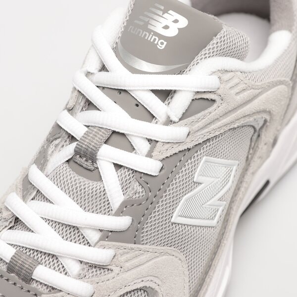 Дамски маратонки NEW BALANCE 530  mr530ck цвят сив