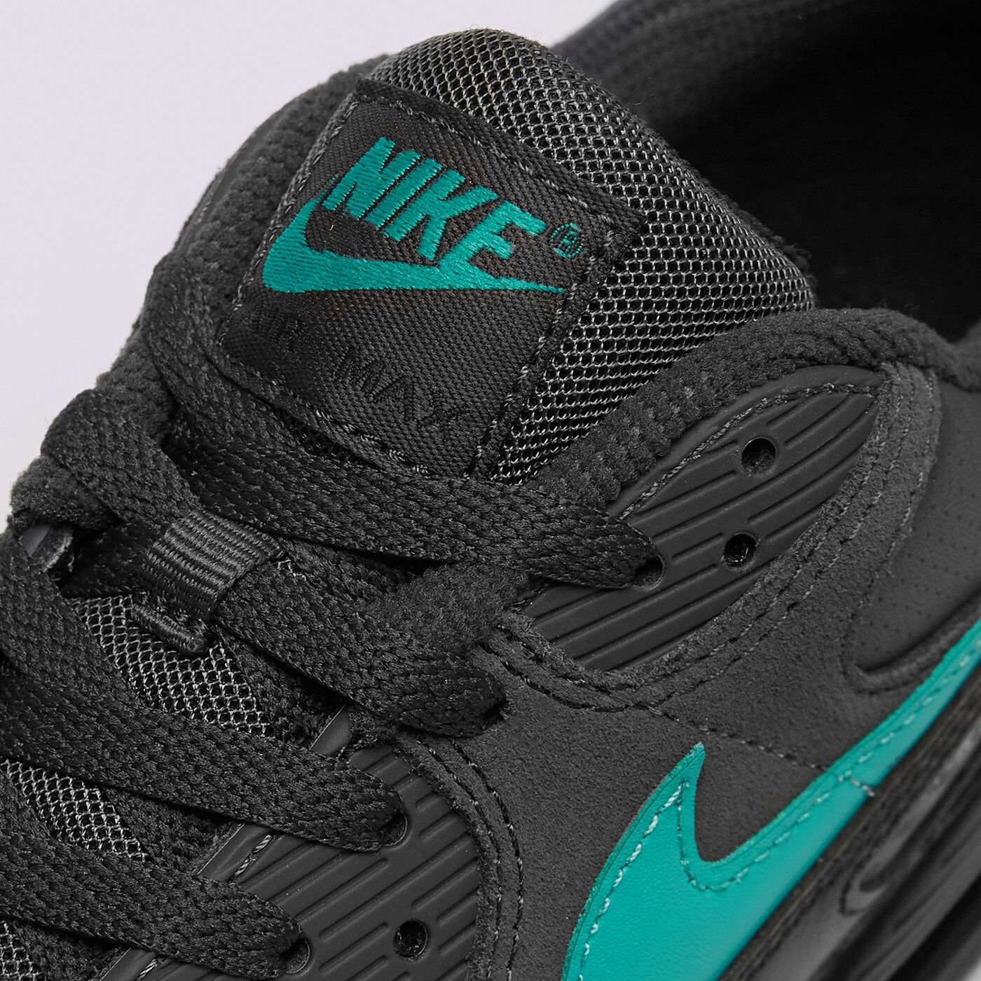 Мъжки маратонки NIKE AIR MAX 90  if0670-002 цвят сив