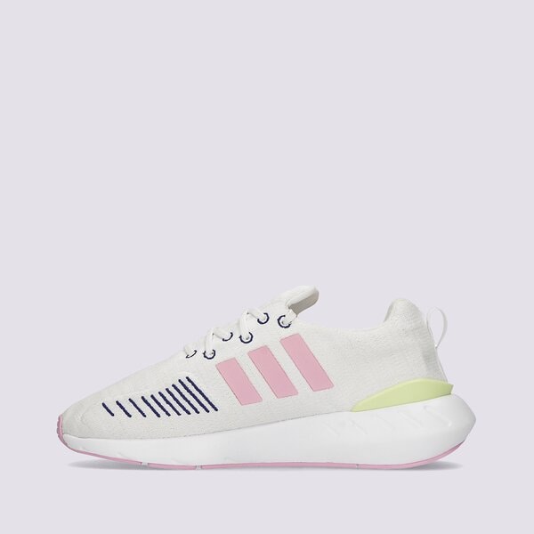 Детски маратонки ADIDAS SWIFT RUN 22 J gz0798 цвят бял