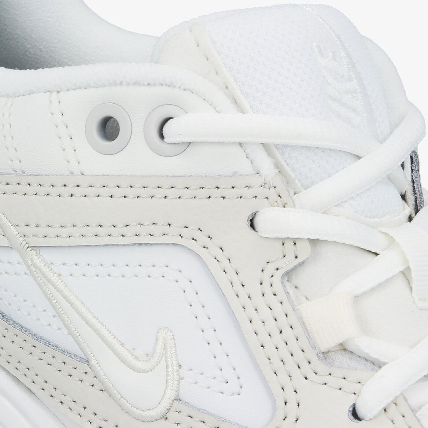 Дамски маратонки NIKE M2K TEKNO ao3108-006 цвят многоцветен