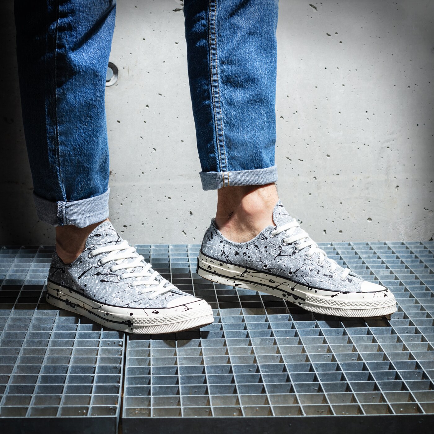 Мъжки маратонки CONVERSE CHUCK 70 PAINT SPLATTER a01172c цвят сив