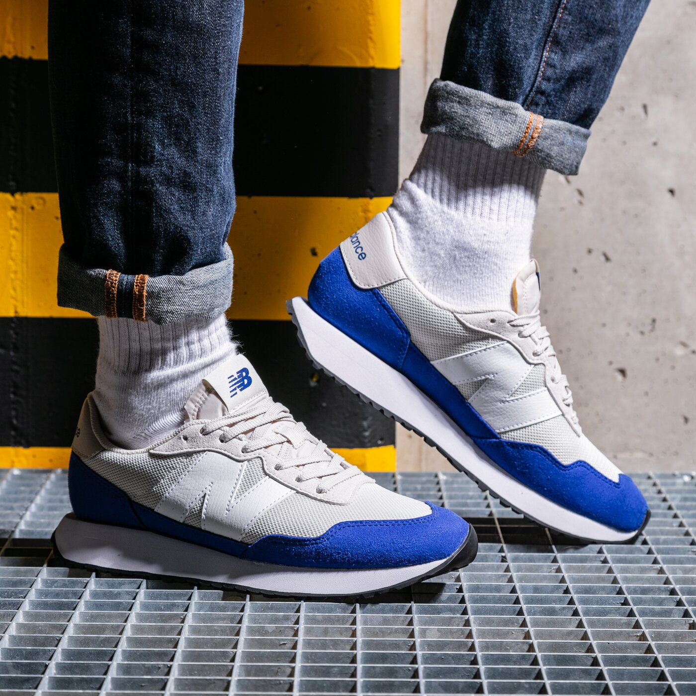 Мъжки маратонки NEW BALANCE 237 ms237pl1 цвят бял