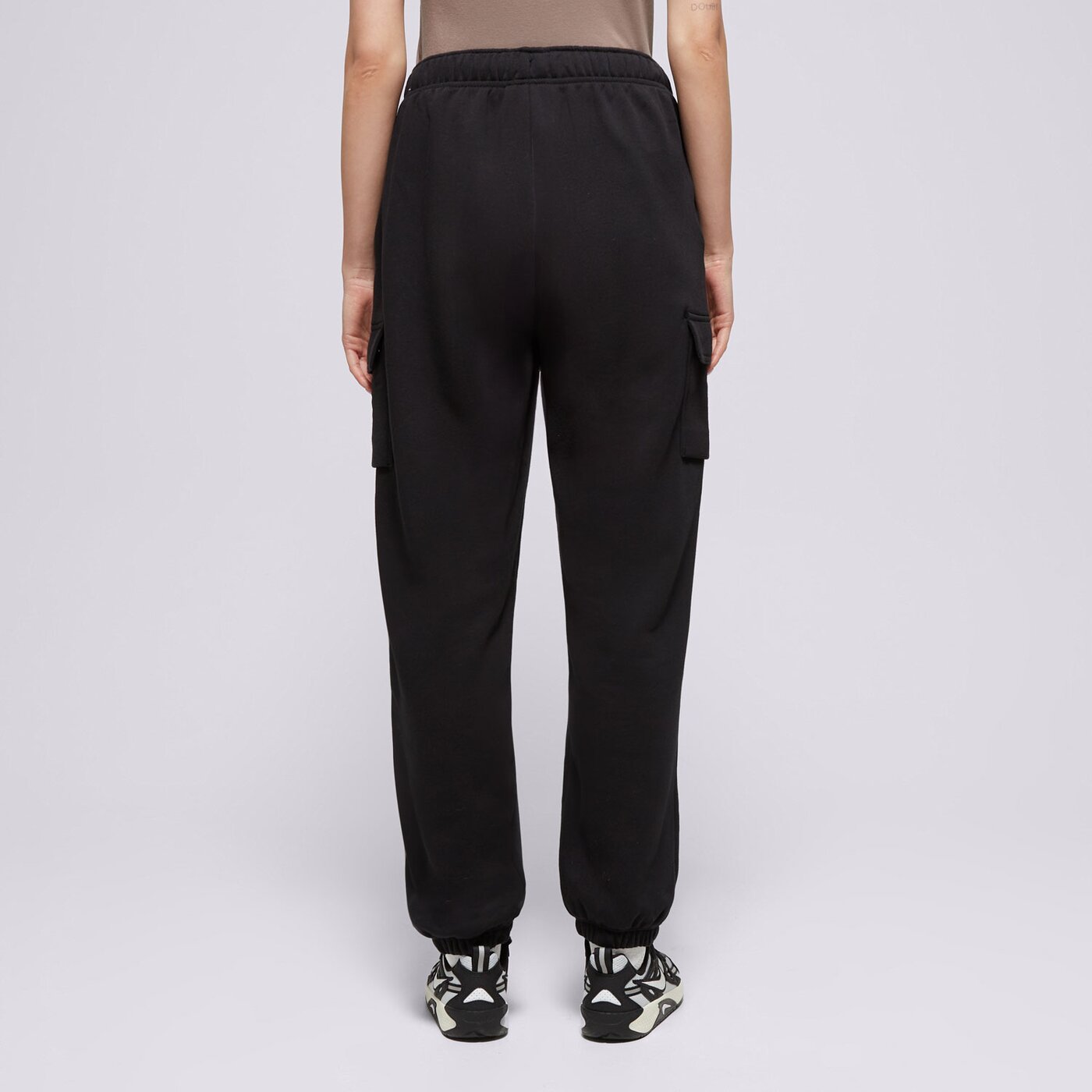 Дамски панталони NIKE ПАНТАЛОНИ W NSW CLUB FLC MR CARGO dq5196-010 цвят черен