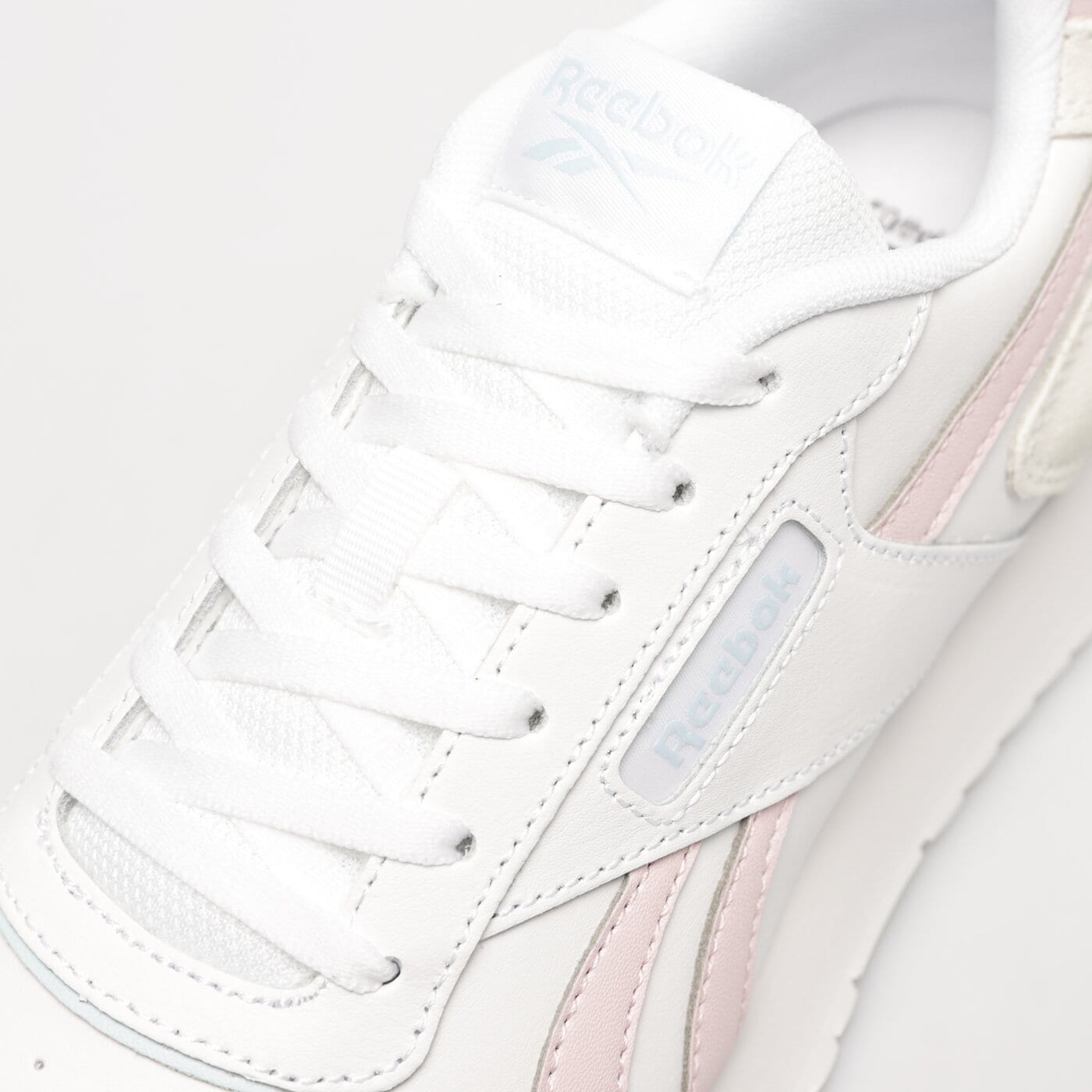 Дамски маратонки REEBOK GLIDE RIPPLE  gv6969 цвят бежов